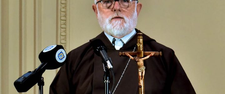 Mons. Celestino Aós asumirá formalmente como Arzobispo el 11 de enero